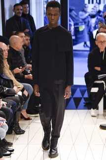 Chalayan FALL 2018 MENSWEAR London коллекция Chalayan осень 2018 мужская неделя моды в Лондоне Mainstyles
